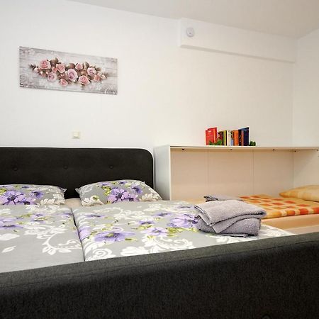 Hueblers-Schlafquartier Hotel Furstenwalde Ngoại thất bức ảnh