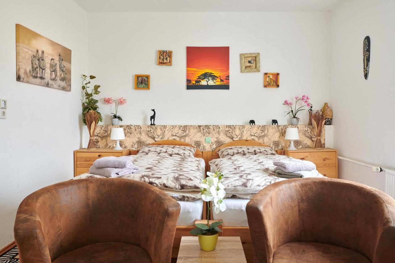 Hueblers-Schlafquartier Hotel Furstenwalde Ngoại thất bức ảnh